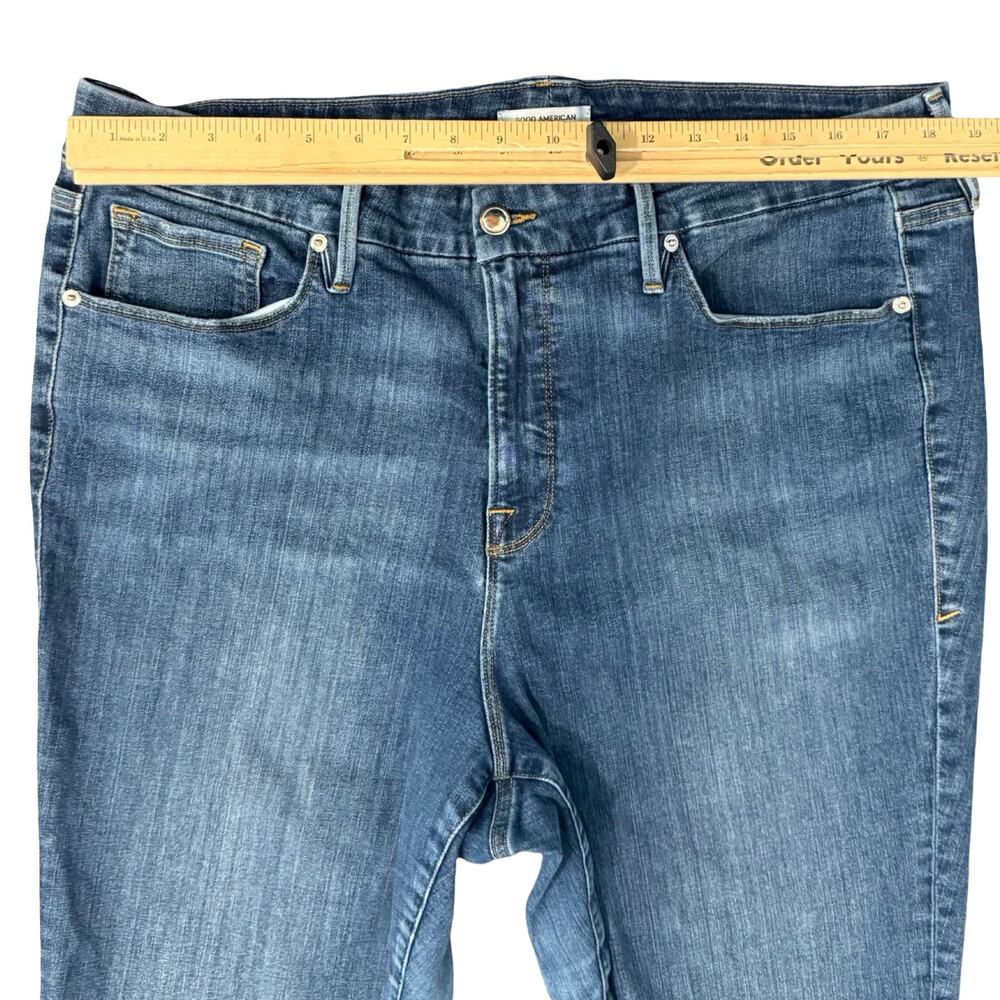 Good American Good Straight Blue407 Medium Wash Distressed Raw Hem Jeans size 18 - Picture 3 of 9
